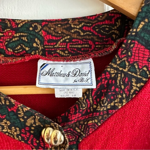 Matthew & David Vintage 90s Red Knit Gold Toned Button Cardigan Sweater Size 10 - Picture 6 of 9